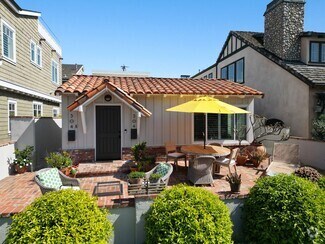 Building Photo - 304 Larkspur Ave