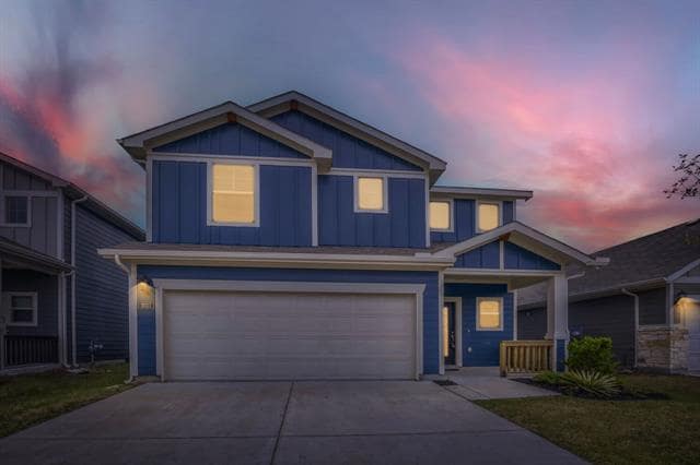 Building Photo - 2017 Pine Stone Ln