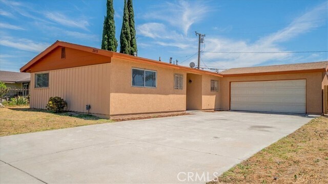 Foto principal - 2373 Adams St