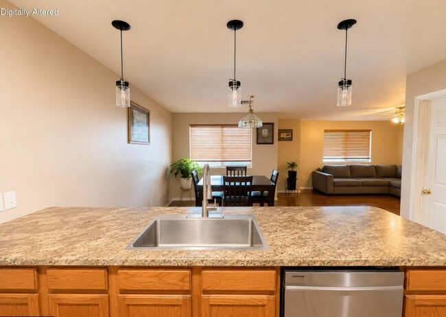 Foto del edificio - 3 Bed 2 Bath Home in the Heart of Downtown Florence!