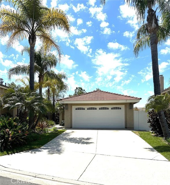 Foto principal - 21195 Country Farm Ln