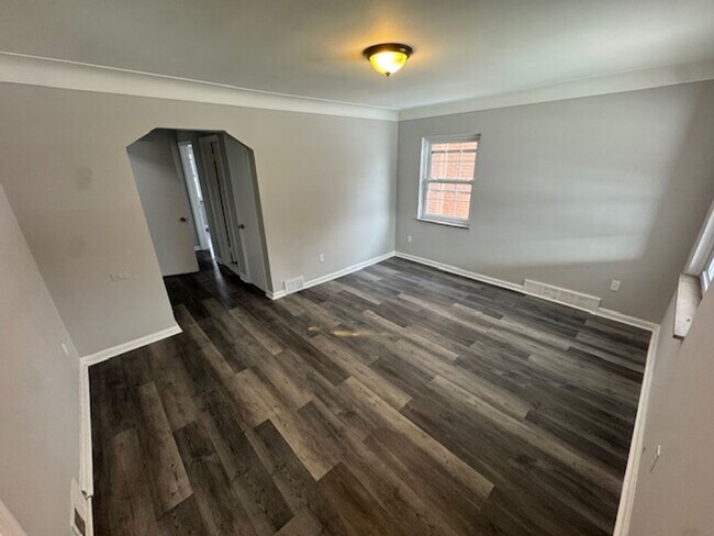 Foto del edificio - Four Bedrooms!