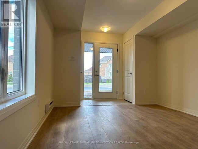 Building Photo - 22 Emmas Wy