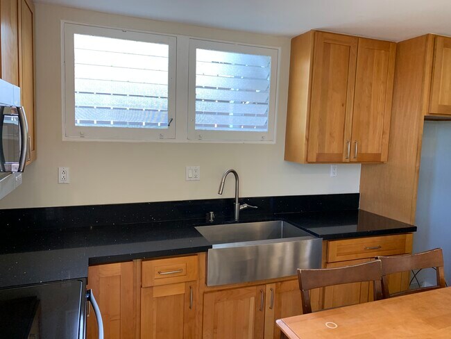 Foto del edificio - 2349 Palolo Ave