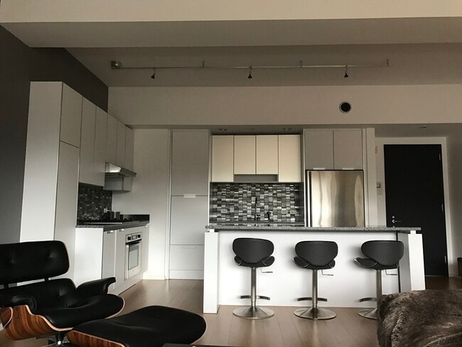 Foto del edificio - 141 Dorchester St