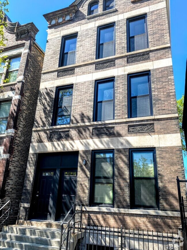 Building Photo - 1726 W 19th St