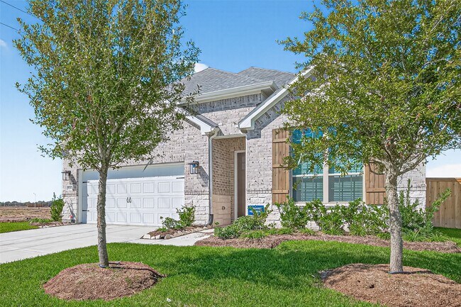 Foto del edificio - 5210 Hazel Vis Ln