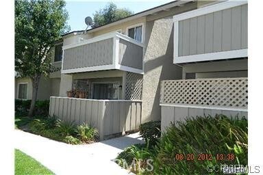 Foto principal - 8552 Belmont St