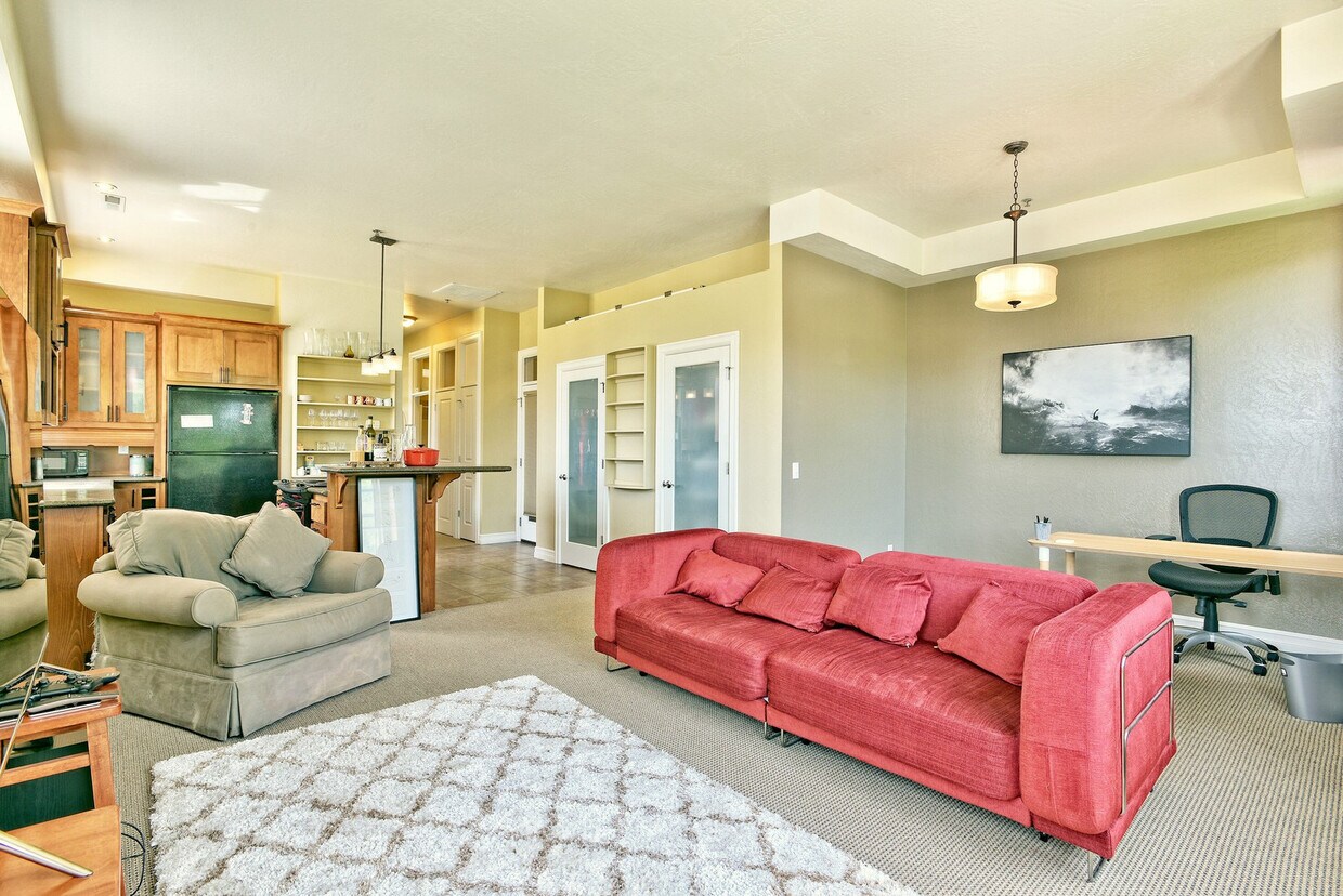 Foto principal - 184 Clear Creek Dr