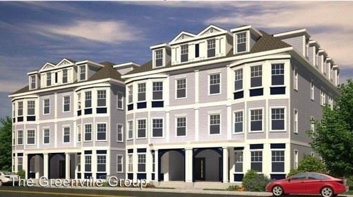 Building Photo - 104 Winthrop St