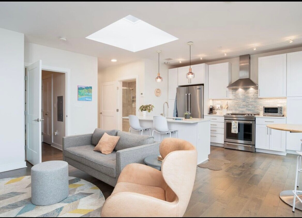 Foto principal - 62 India St