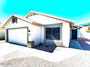 Building Photo - 9175 N Palm Brook Dr