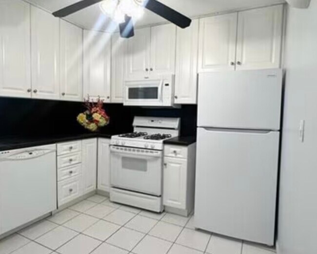 Foto del edificio - 292 Morsemere Ave