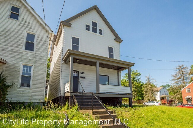 Foto del edificio - 3 br, 1 bath House - 8351 Pierce Street