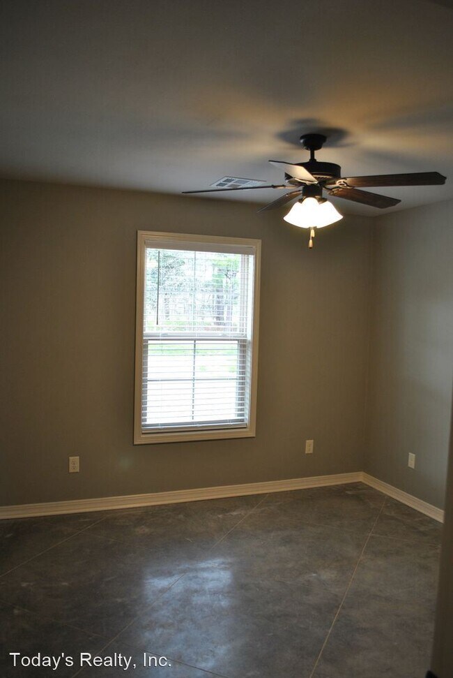 Foto del edificio - 3 br, 2 bath House - 1249 Highway 820
