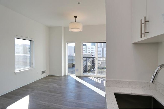 Foto del edificio - Derby SLU