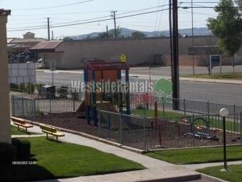 Foto principal - 11775 Bartlett Ave