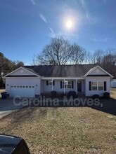 Building Photo - 105 Bismark Dr