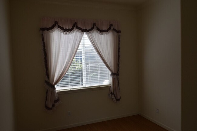 Foto del edificio - Coming Soon! Spacious Single-Story Home for Lease in Lathrop!