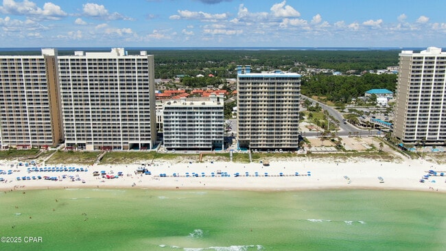 Building Photo - 10719 Front Beach Rd