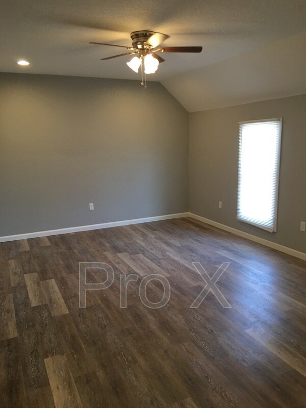 Foto del edificio - 409 N Olive St