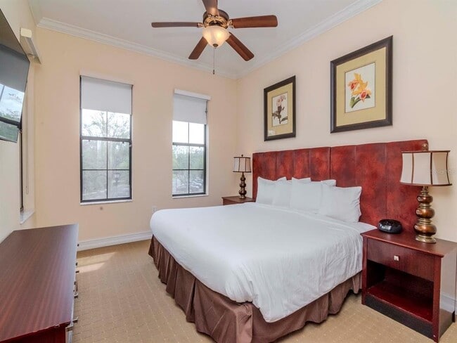 Building Photo - 13941 Clubhouse Dr