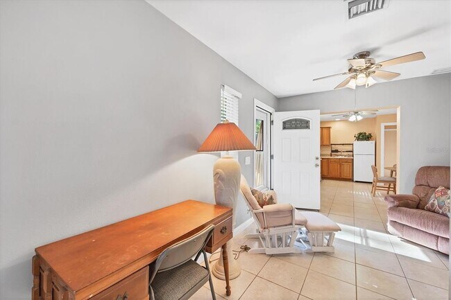 Foto del edificio - 2703 Forest Knoll Dr