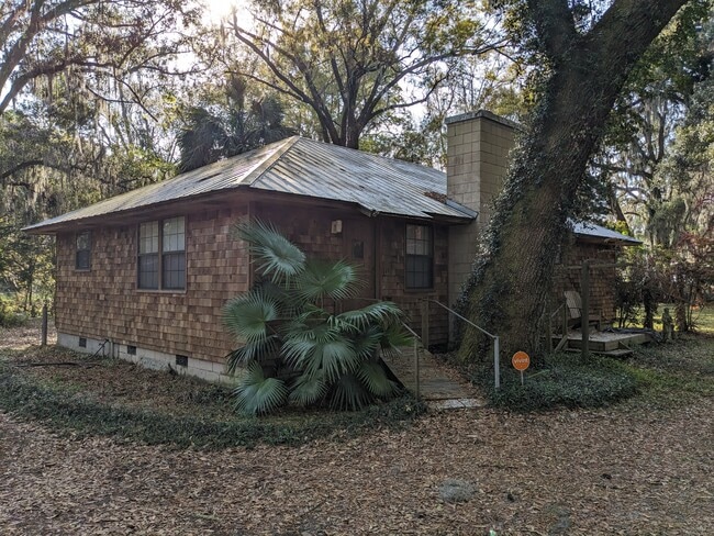 Building Photo - 129 Hindman Ln