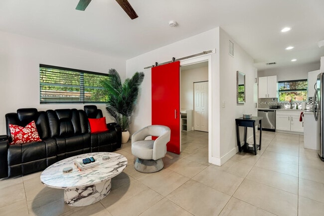 Foto del edificio - 1526 SW 20th Ave