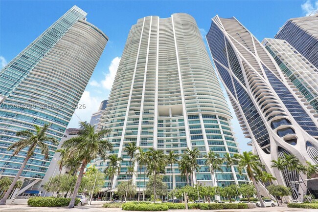 Foto del edificio - 900 Biscayne Blvd