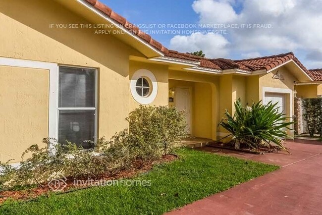 Foto del edificio - 18001 SW 139th Path