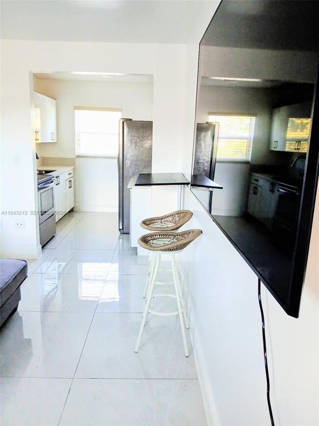 Foto del edificio - 1767 NW 3rd Ave