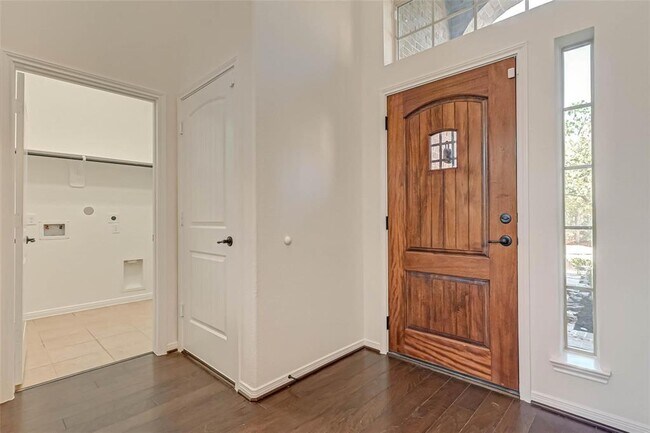 Building Photo - 2 Hebburn Ct