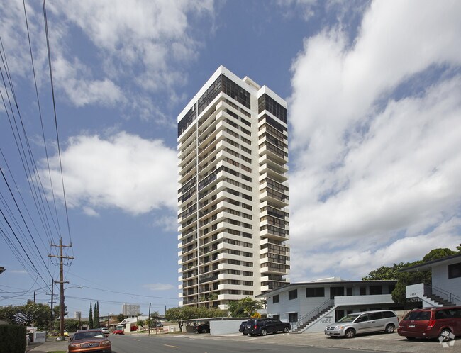 Primary Photo - Parkside Tower