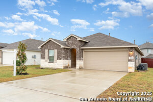 Building Photo - 392 Pebble Bend