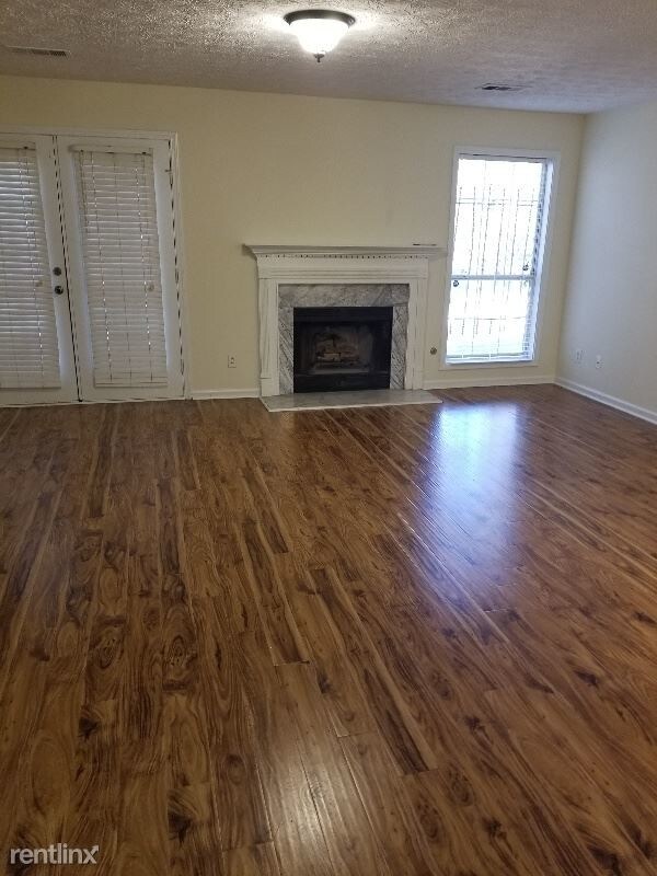 Building Photo - 6348 Wedgeview Dr