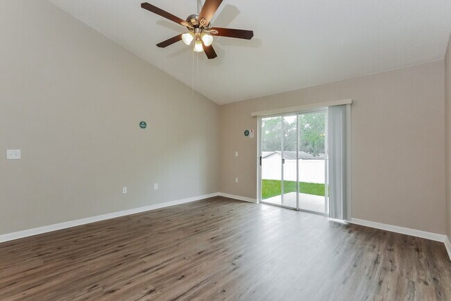 Foto del edificio - 2635 Winchester Cir