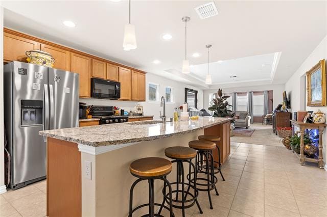 Foto del edificio - 825 Hidden Eddy Dr