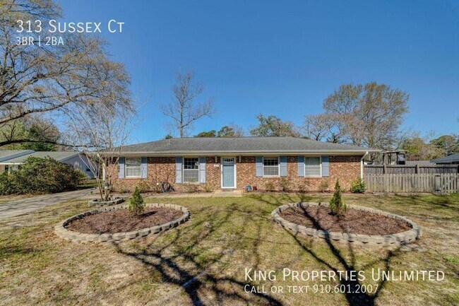 Foto del edificio - 313 Sussex Ct