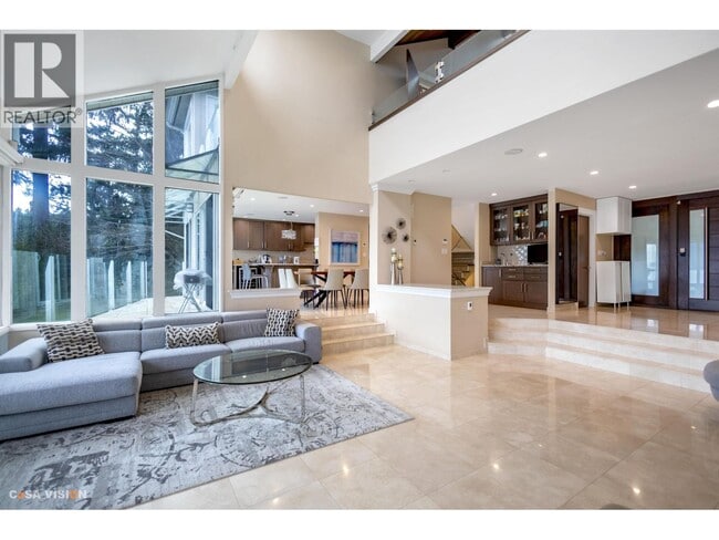 Photo du bâtiment - 5144 Pitcairn Pl