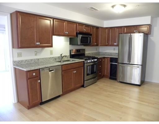 Building Photo - 34 Mt Washington St