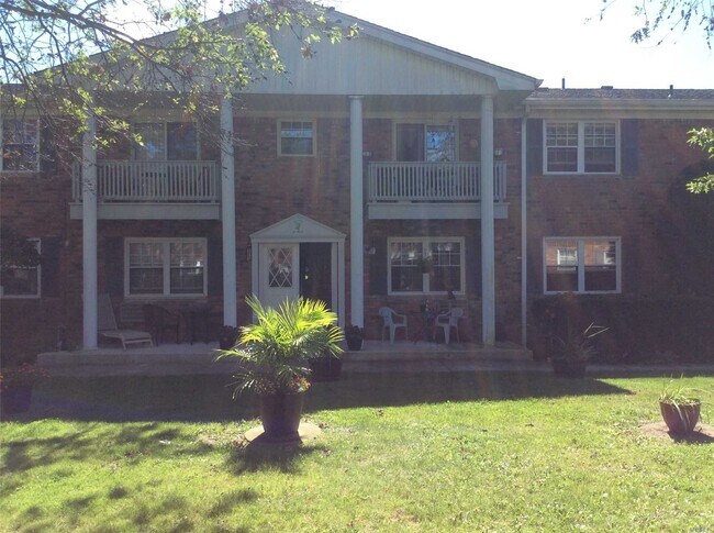 Building Photo - 201 Fair Harbor Dr