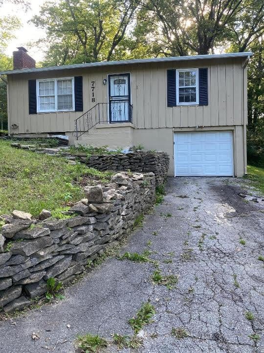 Building Photo - 7718 James A Reed Rd