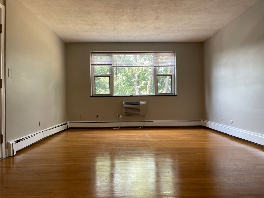 Foto principal - BRANDE NEW HUGE STUDIO WITH 1 FREE MONTH I...
