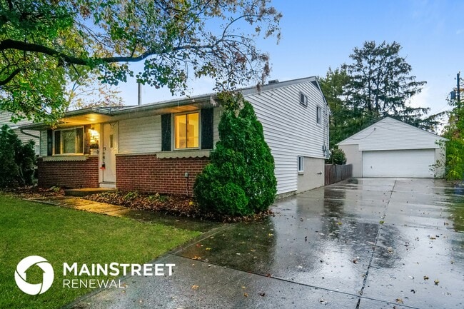 Building Photo - 1428 Burnley Square S