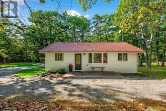 Building Photo - 1694 Tiny Beaches Rd S