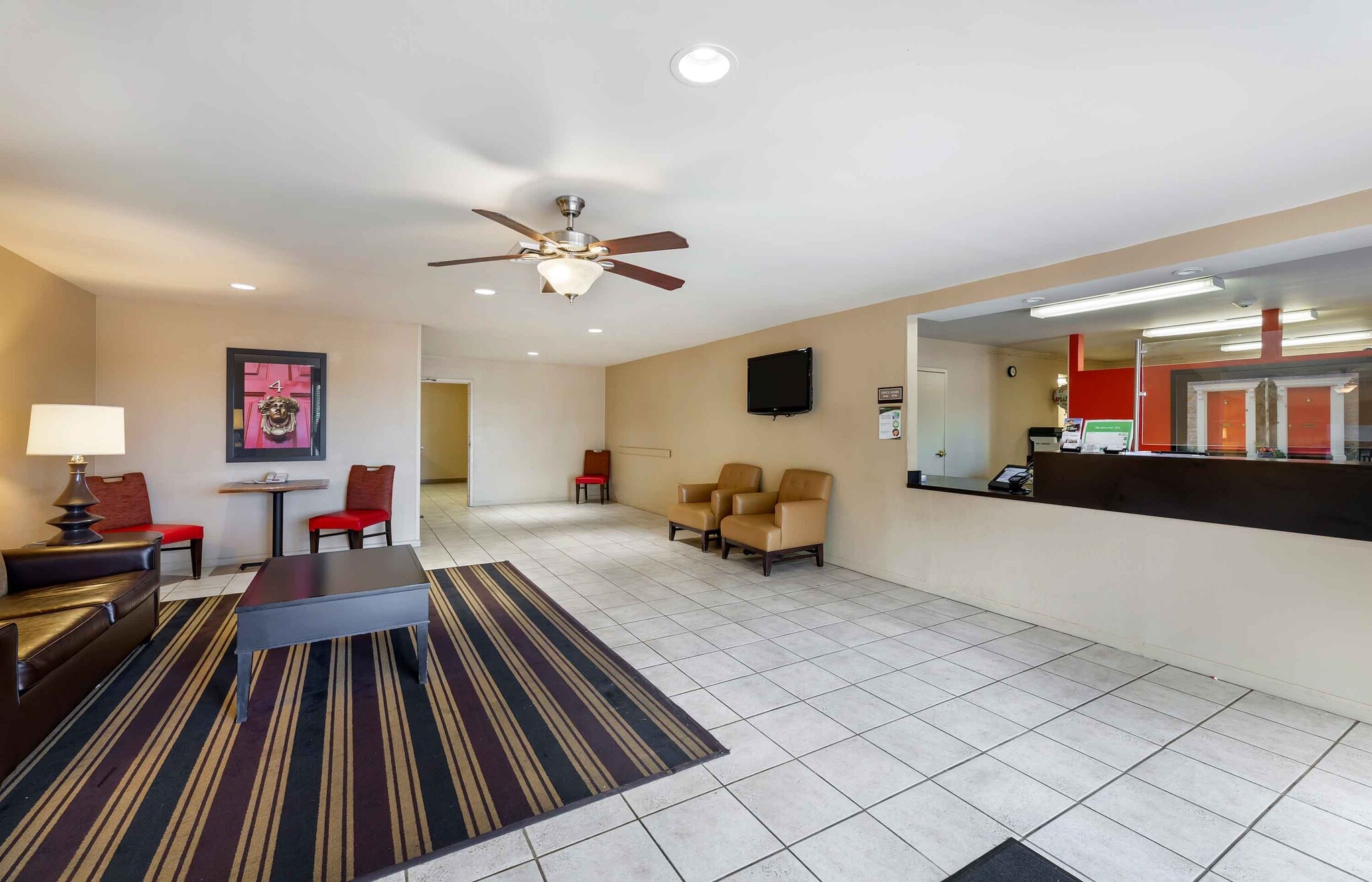 Furnished Studio-Cleveland - Great Norther... – photo 5