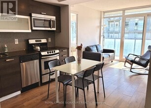 Building Photo - 36 Lisgar St
