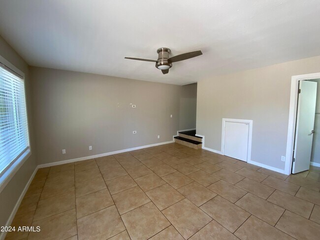 Foto del edificio - 14405 Teakwood Ln