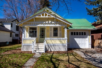 Building Photo - 514 Somers Ave